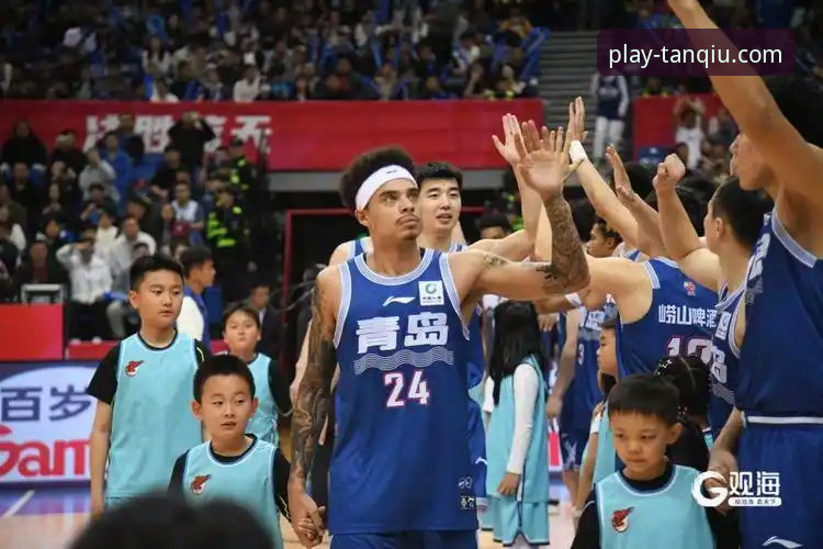CBA季后赛山西2-0横扫青岛晋级八强：潘江复出后的战术调整与团队篮球深度解析